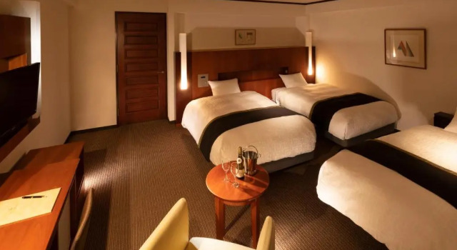 Трёхместный номер Superior Princess Garden Hotel