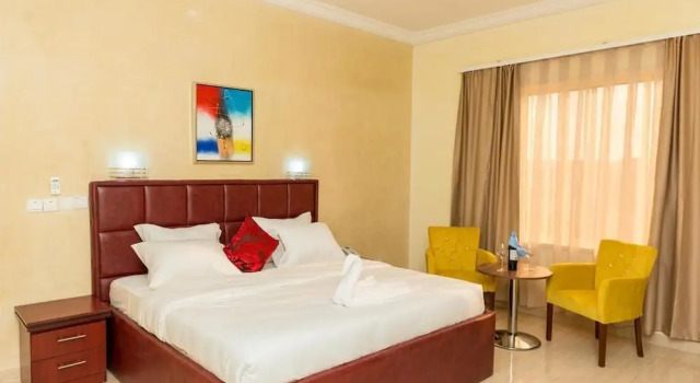 Номер Executive Sefcon Suites and Apartment