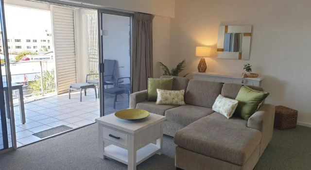 Апартаменты Rovera Apartments