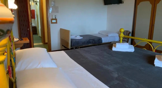 Трёхместный номер Standard Hotel Ficocle