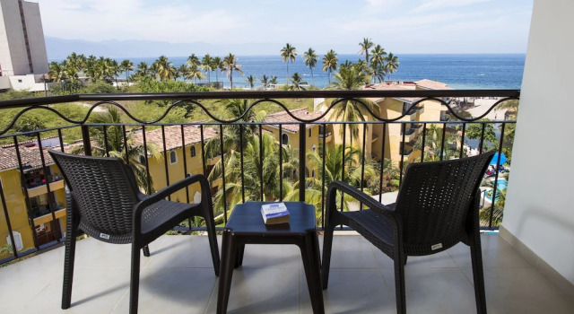 Номер Deluxe с балконом и с видом на бассейн Costa Club Punta Arena - Todo Incluido