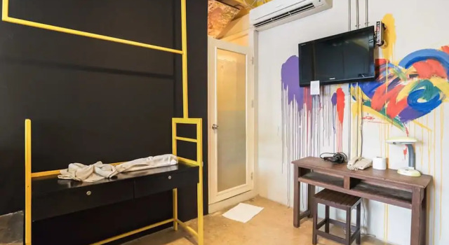 Saladaeng Gallery Hostel By Favstay