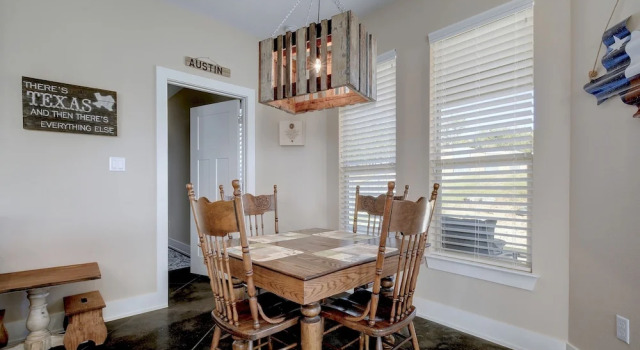 17514 Village Drive Home 4 Bedrooms 2 Bathrooms Home, Забронировать Дом для отпуска Дрипинг-Спрингс Texas Wine Country