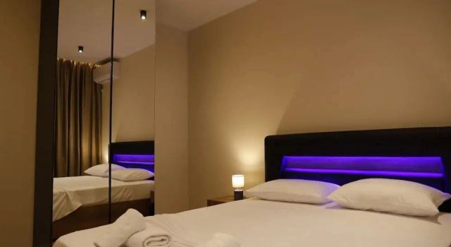 Twinora Apartments