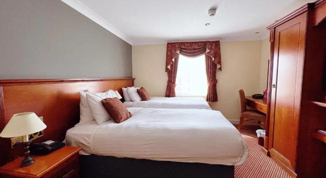 Двухместный номер Standard Crowne Plaza East Midlands Airport by IHG