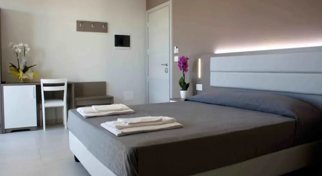 Standard- tredobbelt værelse med altan GFH-Hotel Sole Resort