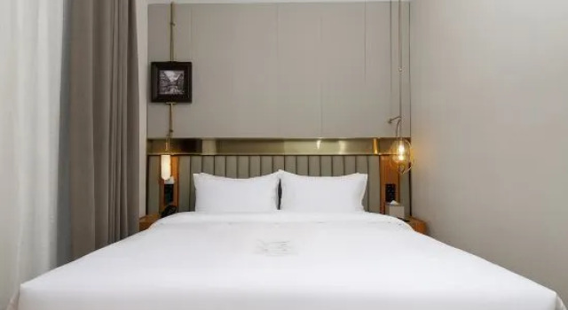 Люкс Liyi Hotel (Urumqi Hetian Second Street Dehui Wanda Branch)