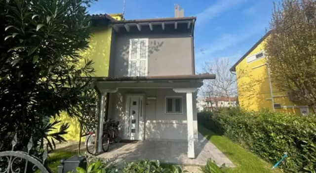 Вилла с 2 комнатами с балконом и с видом на сад Charming Villa With Panoramic Views of the Fjord