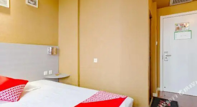 Laiyin Junting Business Hotel, Prenota Hotel Hotel a Zibo con parcheggio, Parcheggio