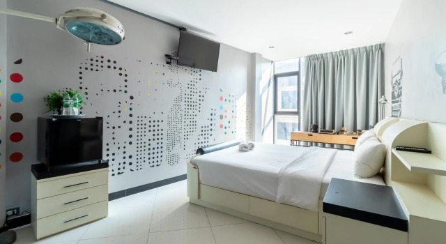 The Secret Service Bed and Breakfast Hotel