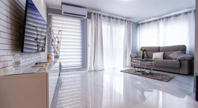 Luxury 2 bedroom apartment in Los Cristianos, Prenota Appartamento Hotel a Tenerife con piscina, Piscina