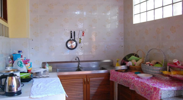 Royal Standard Hostel, Забронировать Хостел Чиангмай провинция Чианг Май, рядом с Nong Buak Hard Public Park