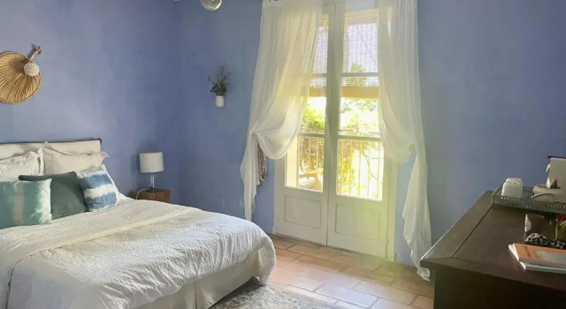 Maison Antonia, Rezervați Hotel Marsillargues Hérault