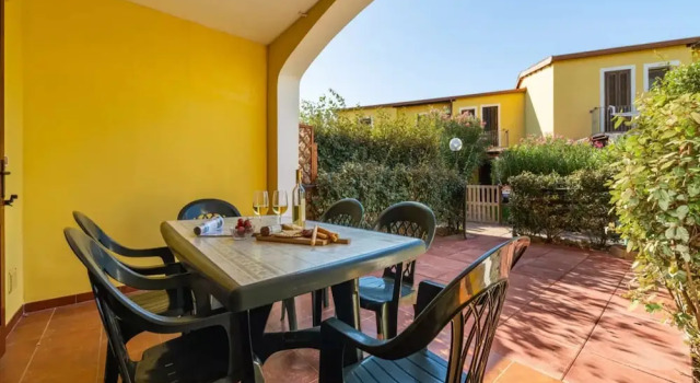 Вилла Comfortable Accommodation With Patio