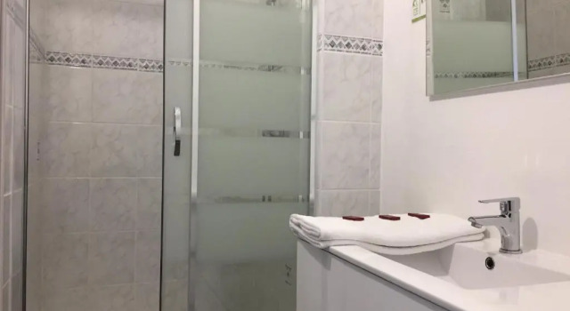 Номер Standard Crystal Hotel