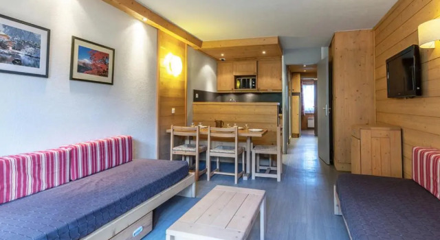 Appartement Les Allues-Méribel, 2 pièces, 5 personnes - FR-1-355-129, Забронировать Апартаменты/квартира Мерибель-ле-Альё Лез-Аллю, рядом с Горнолыжный курорт Trois Vallees