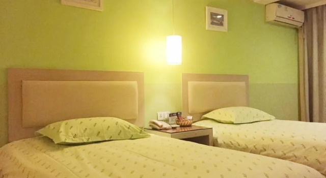 Wenzhou Ruisite Hotel - Longgang, Prenota Hotel Wenzhou Zhejiang