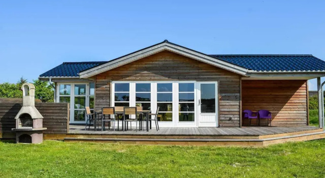 Коттедж 6 Person Holiday Home in Lokken