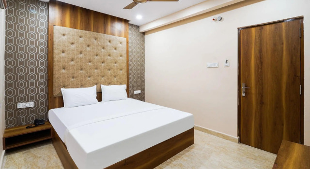 Люкс Standard Collection O 83542 Gm Hotel