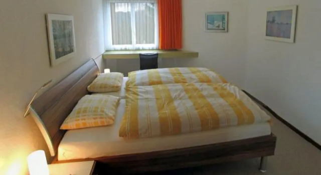 Crap Grisch Tavaun A12, Buchen Sie Hotel Flims 