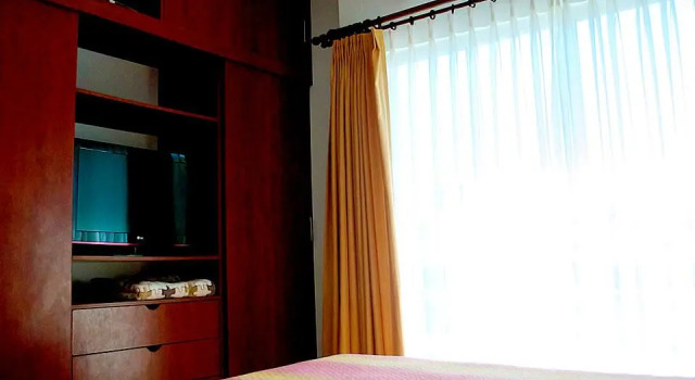 Люкс Premium Suites Deluxe Aparthotel Equipetrol