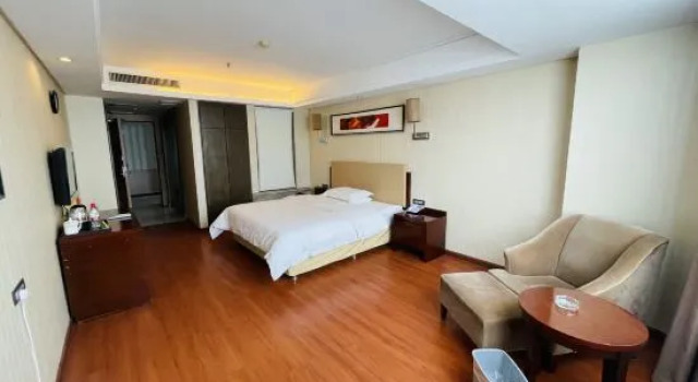 Номер Standard Yicheng Lanbowan Hotspring Holiday Hotel