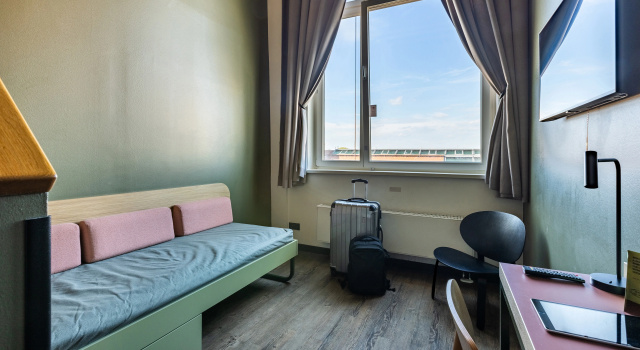 Superior Twin room MEININGER Hotel Berlin Mitte