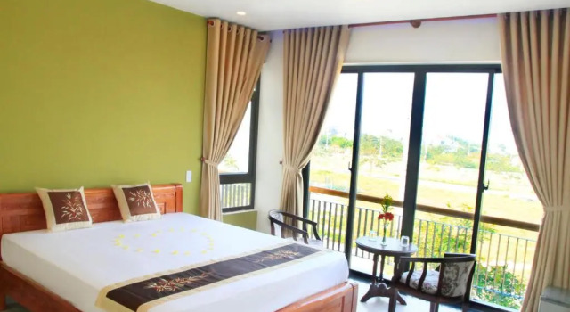 Двухместный номер Standard с видом на бассейн Melody Boutique Villa Hoi An