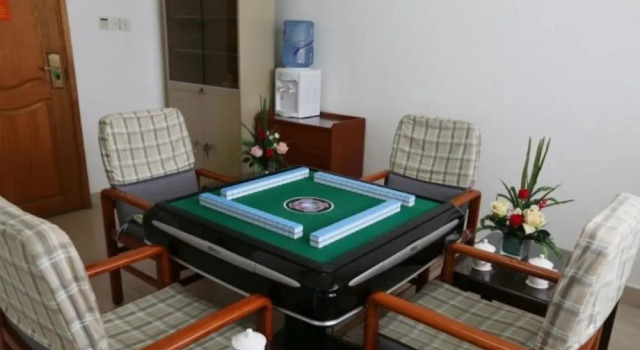 Anshandao Rest House - Tianjin, Rezerwuj Hotel Hotele w Tianjin Province z parkingiem, Parking