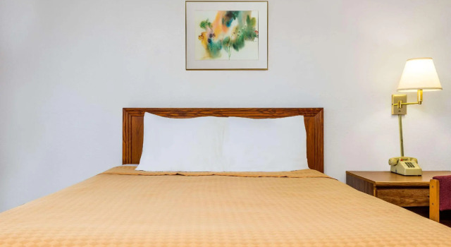 Двухместный номер Standard Days Inn by Wyndham Mt. Sterling