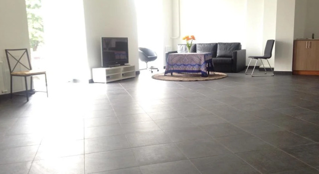 Loft Living Quarters, Prenota Hotel UZAO Area Mosca
