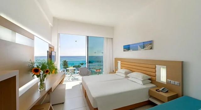 Standardní pokoj a výhledem na moře Vrissaki Beach Hotel