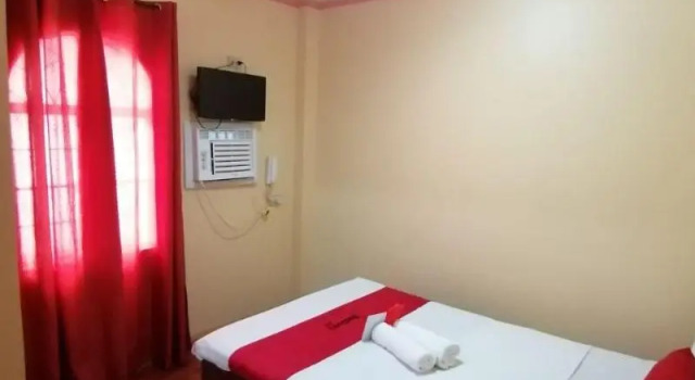 Двухместный номер Standard RedDoorz near SM Batangas City