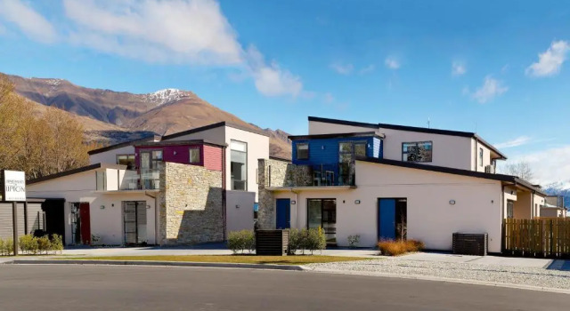 Апартаменты Apartments on Upton