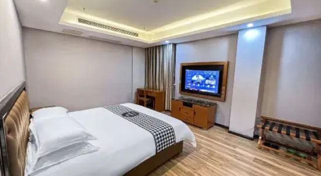 Люкс Premier Ziling Qiyue Hotel (Xinbei Xiaohe Middle School Branch)