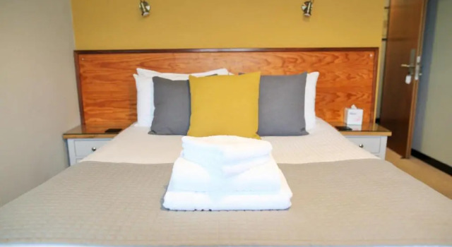 Trickys Hotel, Rezervați Hotel Redruth Cornwall