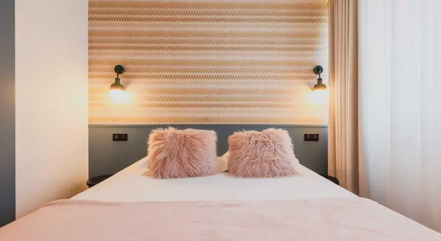 Elegant Apartment - 2br/6p - Canal St Martin, Забронировать Апартаменты/квартира Париж Иль-де-Франс, рядом с Курон