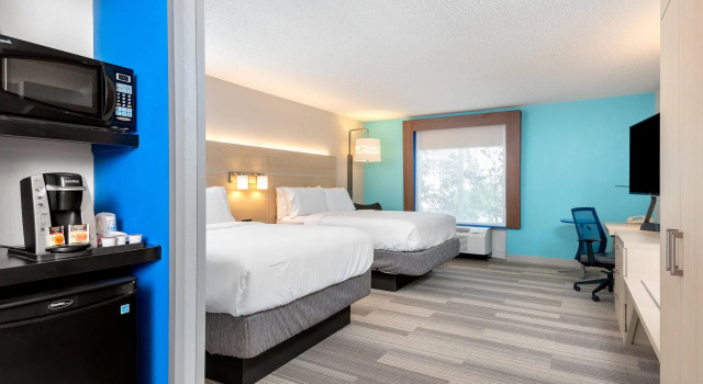 Четырёхместный номер Standard Holiday Inn Express Daphne-Spanish Fort by IHG