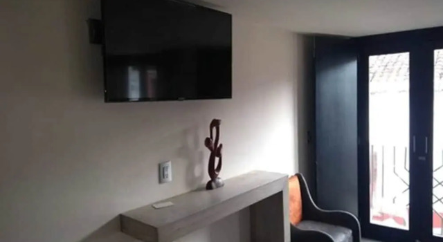 Двухместный номер Deluxe с балконом Hotel Helverica