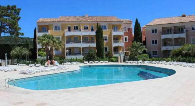 Appartement Les Issambres, 2 pièces, 4 personnes - FR-1-226-465