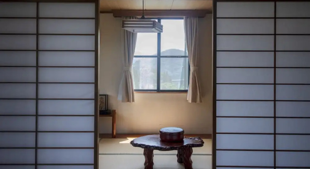 Earthmans Tsugaike, Prenota Hotel Otari 