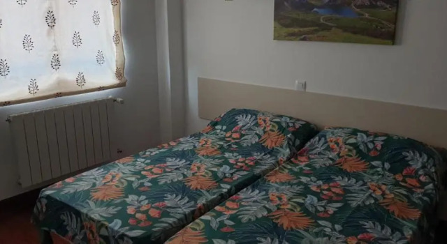 Paseo del Saja I y II, Buchen Sie Hotel Villanueva de la Peña 