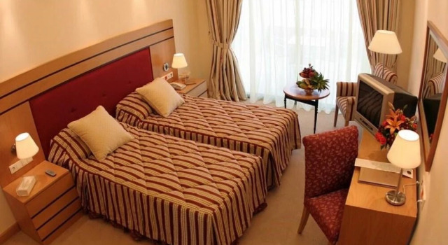 Safir Bhamdoun Hotel