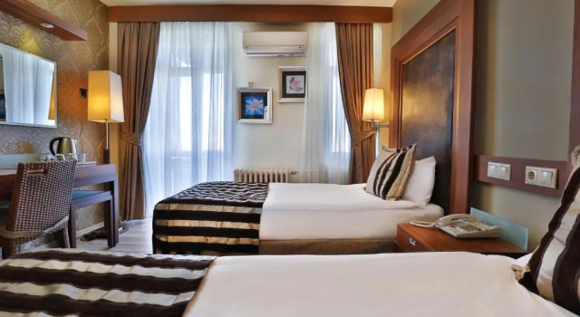 Трёхместный номер Standard Grand Terme Hotel
