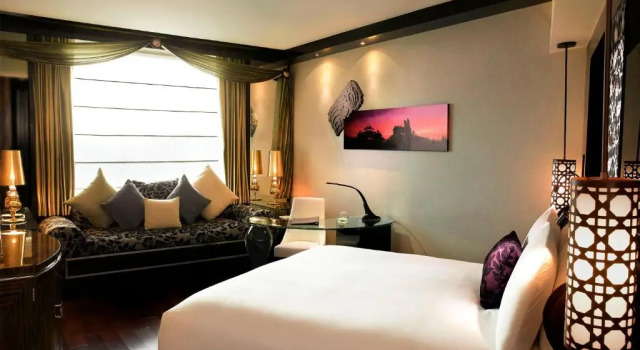 Двухместный номер Luxury Sofitel Mumbai BKC