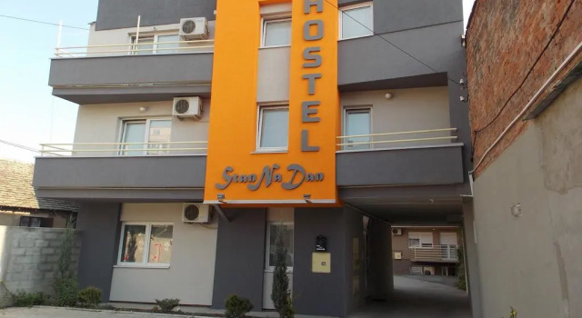 Hostel StanNaDan, Rezervovat Hostel Šabac 