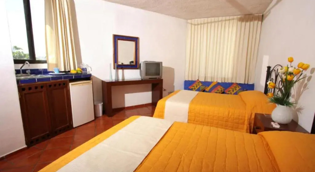 Четырёхместный номер Standard Hotel Los Girasoles
