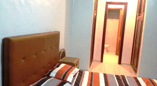 House With 5 Bedrooms in Tetouan, With Wonderful Mountain View and Enclosed Garden, Rezerwuj Hotel Hotele w Tanger-Tetouan z parkingiem, Parking