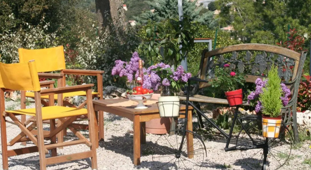 La Bergerie Provencale, Rezerwuj Hotel Hotele w Cadarache z parkingiem, Parking