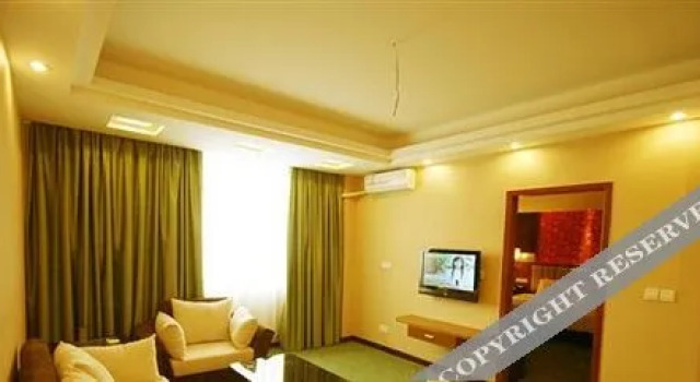 Xiang Gui International Hotel, Rezerwuj Hotel Hotele w Nanning z parkingiem, Parking
